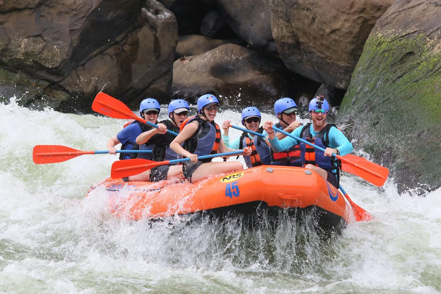 river-rafting_ET1JYEAoE